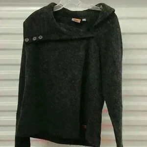 Merrell women's sweater